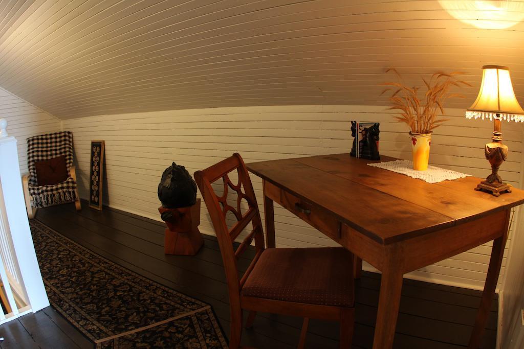 Bed & Breakfast La Grange Aux Hiboux Et Restaurant