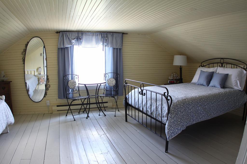 Bed & Breakfast La Grange Aux Hiboux Et Restaurant